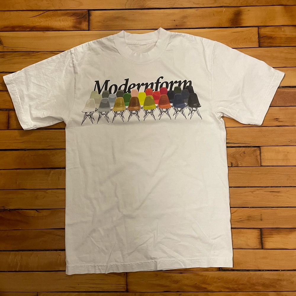 Atthemoment Modernform Chair Shirt